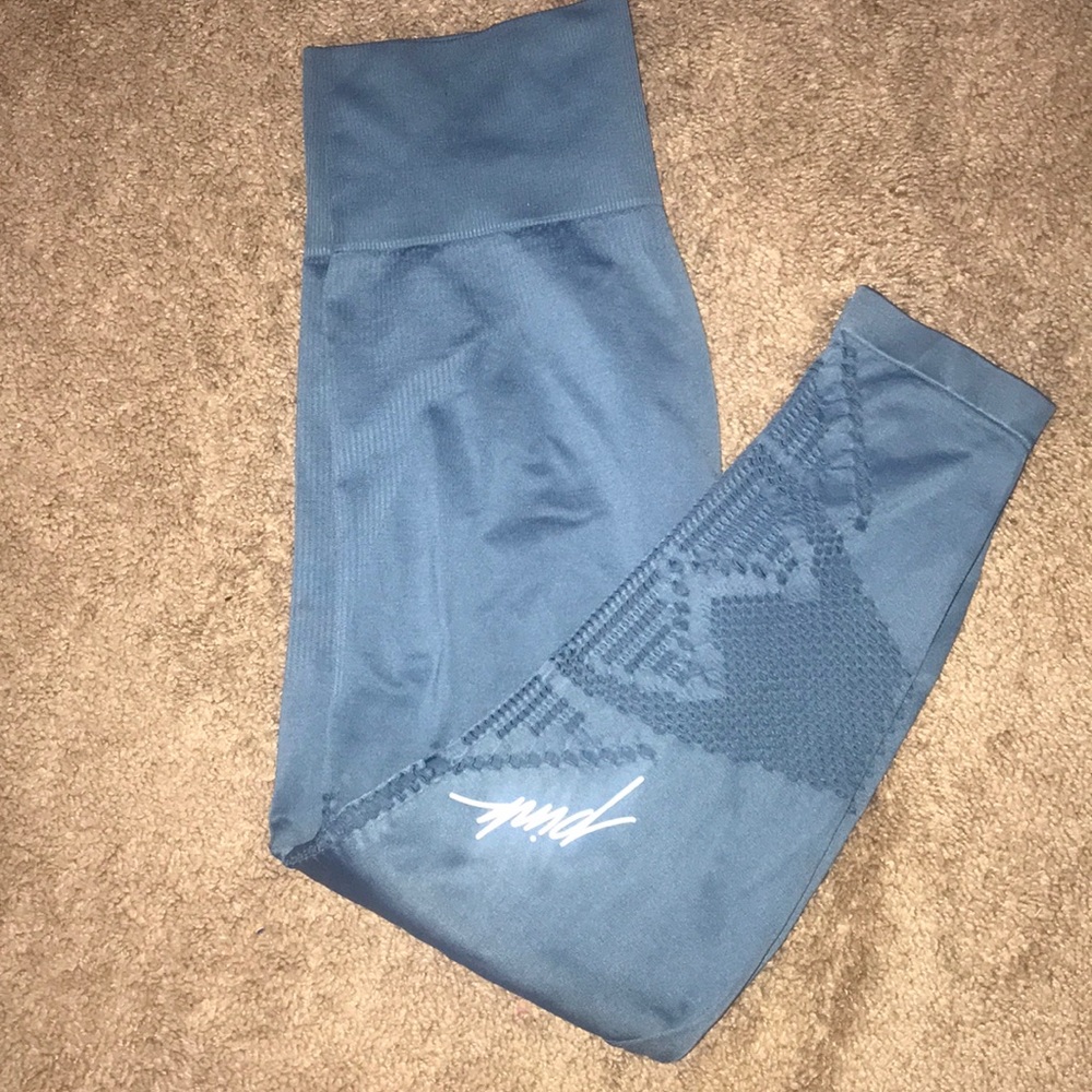 PINK Cool and Comfy seamless leggings